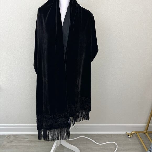 Ann Taylor Women Rayon Silk Velvet Fringe Scarf Beaded Embellished Winter Black - Picture 1 of 7